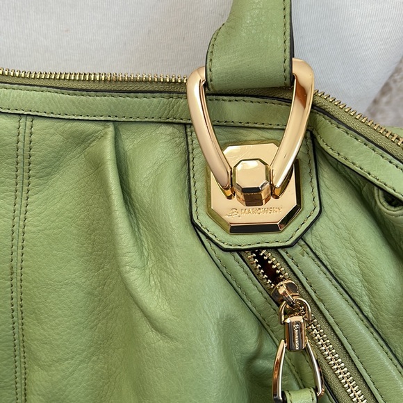 B. Makowsky Bag - Picture 3 of 10